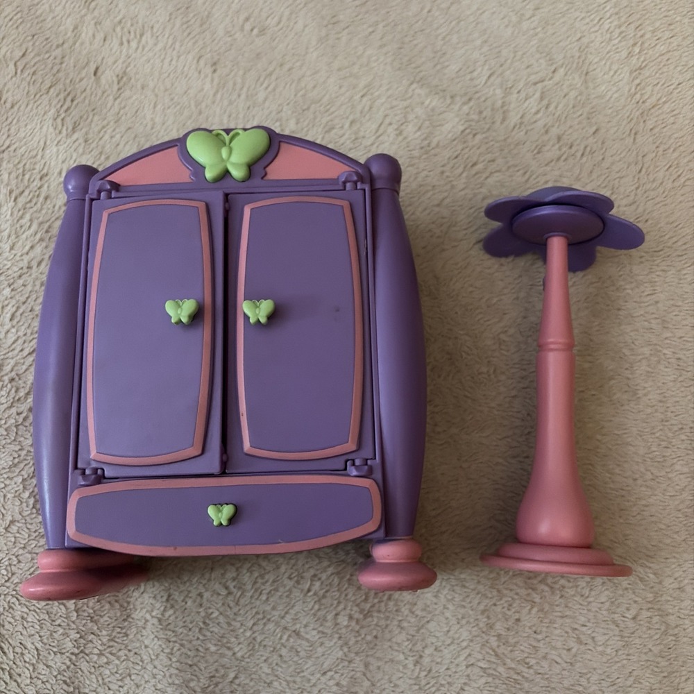 Cabbage Patch Kids Lil Sprouts Armoire & Lamp Replacement Furniture